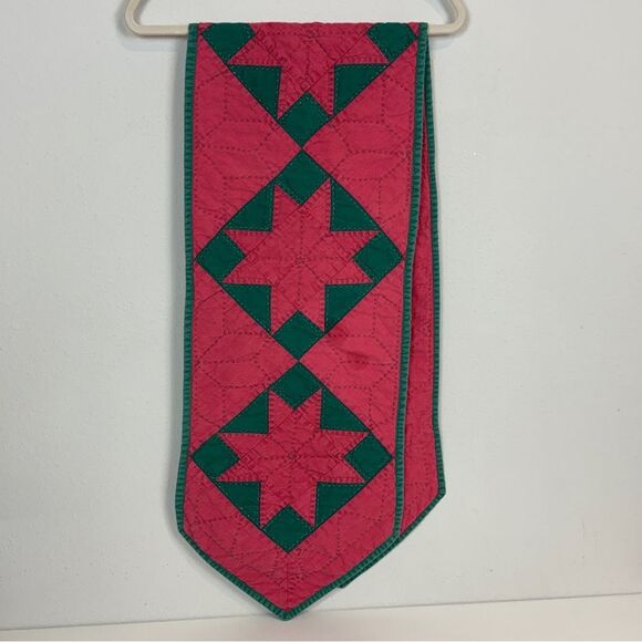 Vintage Handmade Quilted Christmas Star Table Runner Red Green 22x64 - Picture 4 of 9